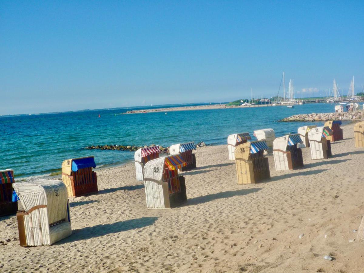 Ostsee Lodges Mit Wellnessbereich Timmendorfer Strand Exterior foto